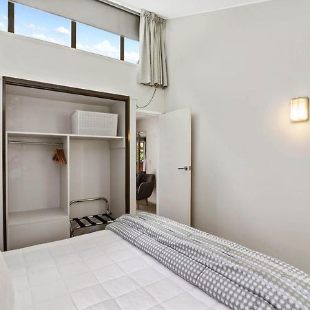 The Bird House - Kawaha Point, Rotorua. Stylish Six Bedroom Home With Space, Views And Relaxed Atmosphere Extérieur photo